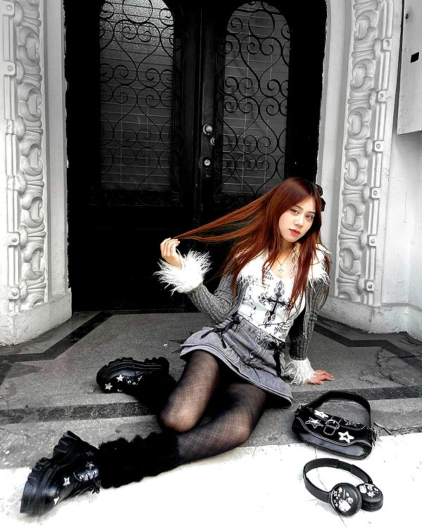 is2tian instagram image archive image