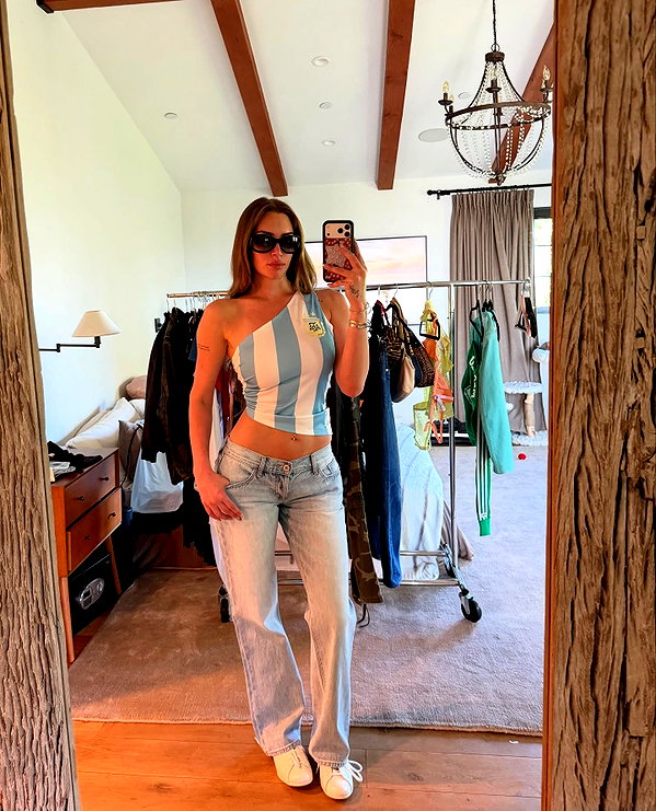 staskaranikolaou instagram image archive image