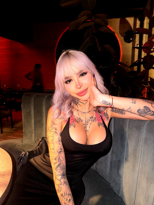 barbie_vampi instagram image archive image