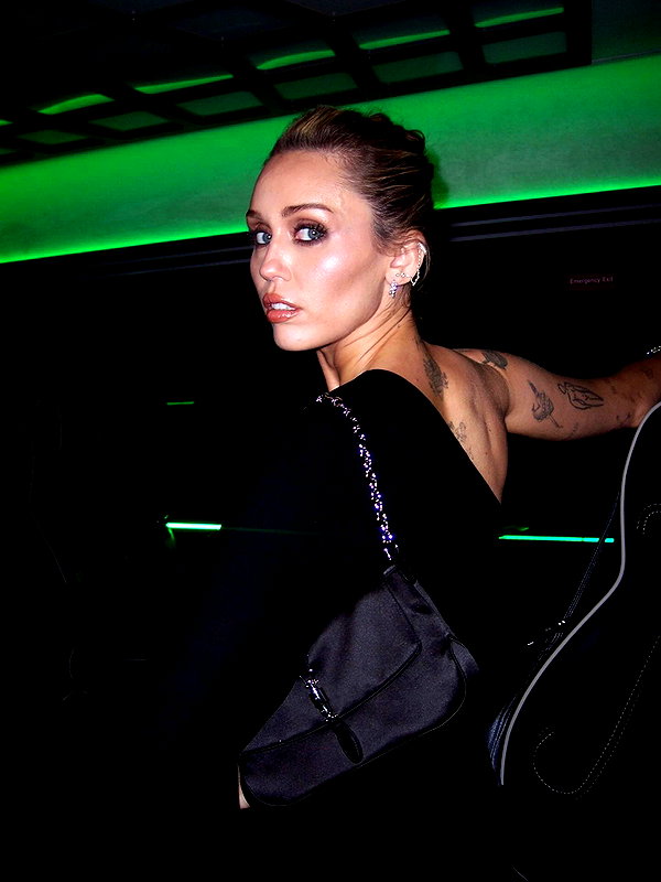 mileycyrus instagram image archive image