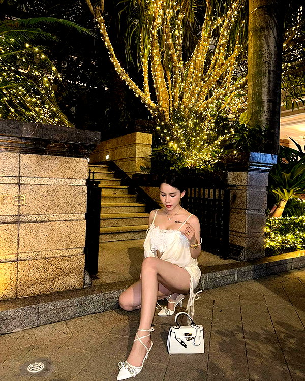 lyhythuedoxinh instagram image archive image