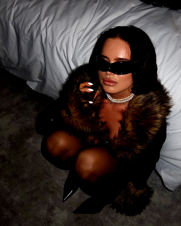 flawlessa instagram image archive image
