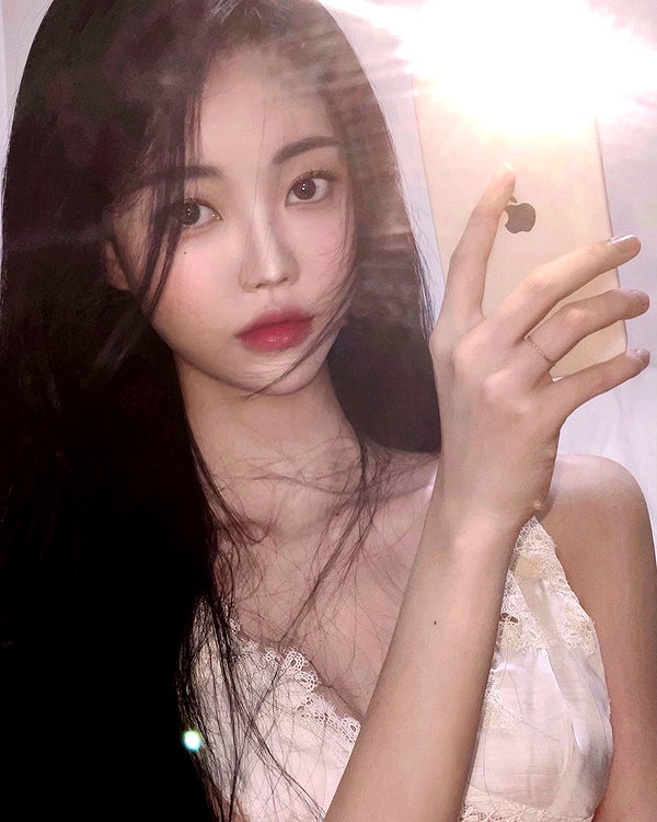 daxbin instagram image archive image