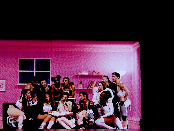 arianagrande instagram image archive image