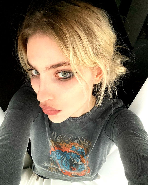 anya4everr instagram image archive image