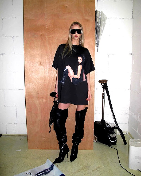 fair_mua instagram image archive image