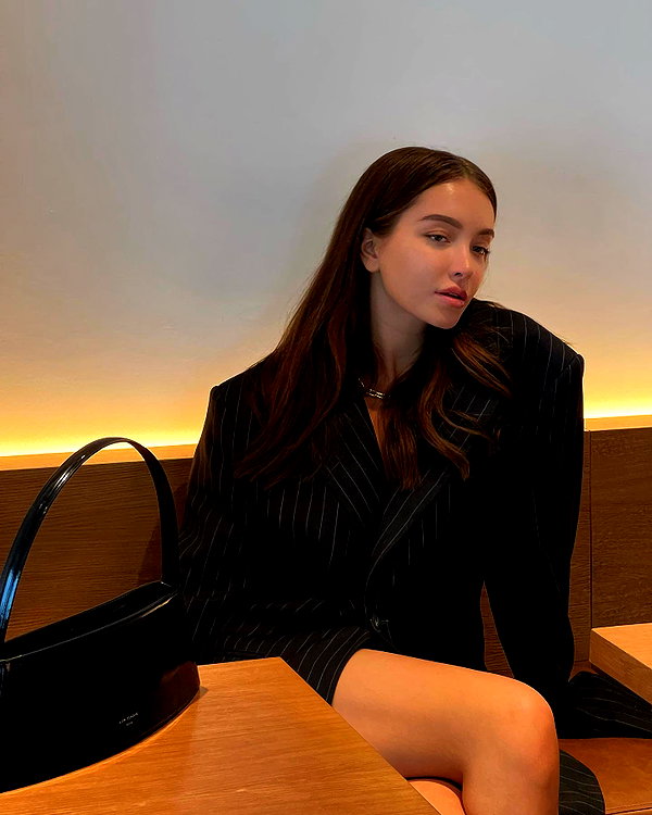 veroni22ka instagram image archive image