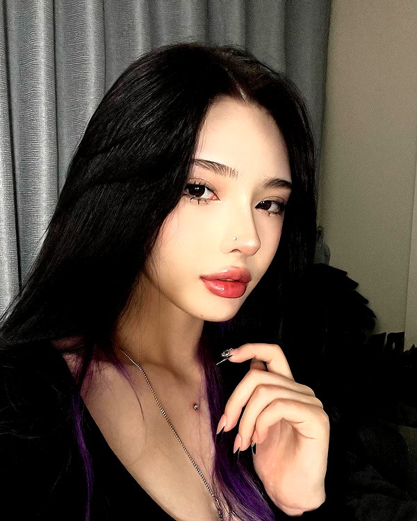 yuna_1_27 instagram image archive image