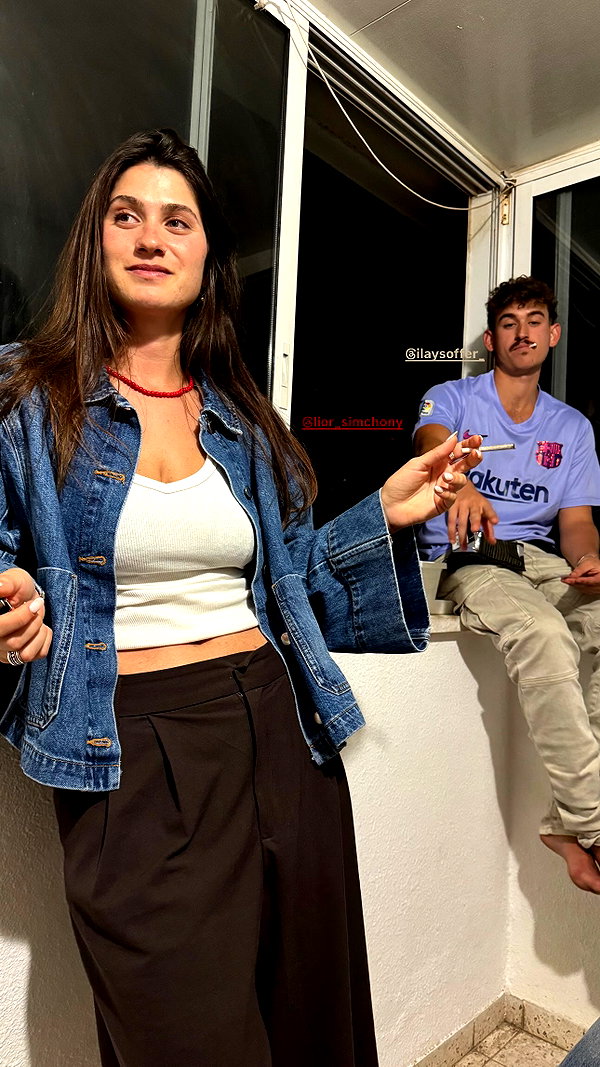 mai_glazer instagram image archive image