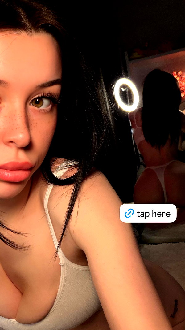 elerievans123 instagram image archive image