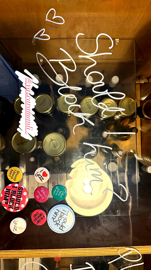 elizabrowne_ instagram image archive image