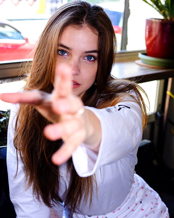 realbarbarapalvin instagram image archive image