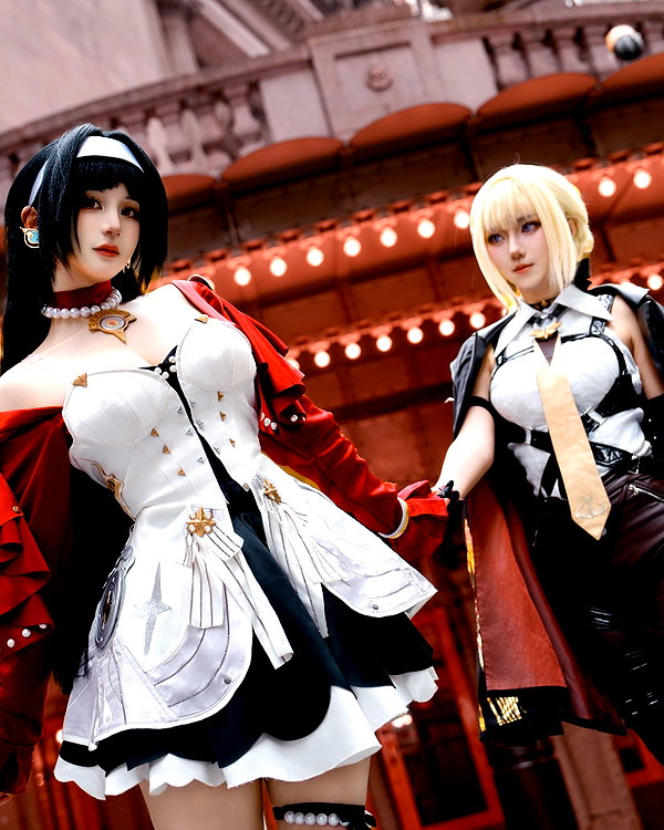 miee_cos instagram image archive image