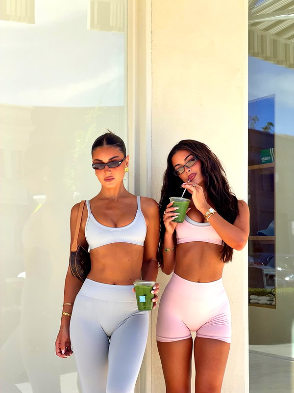 oliviaphillipps instagram image archive image