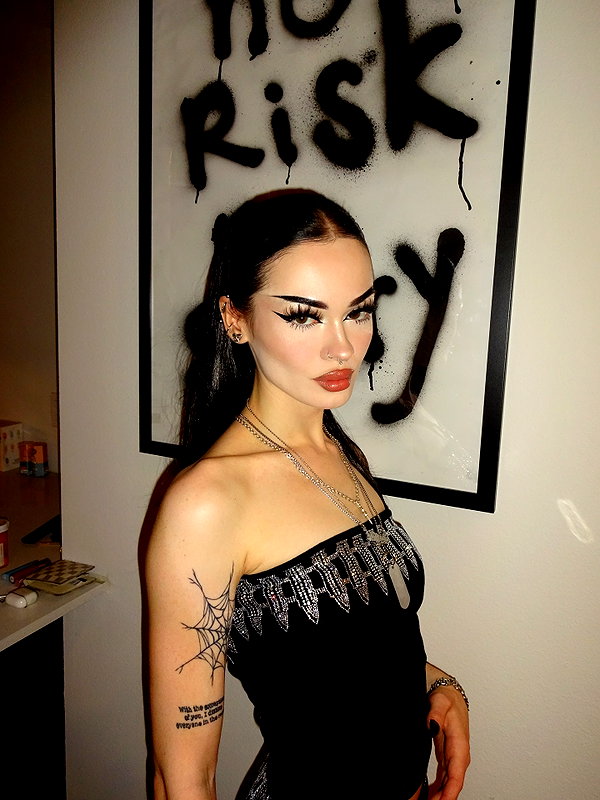 gabs.z.x instagram image archive image