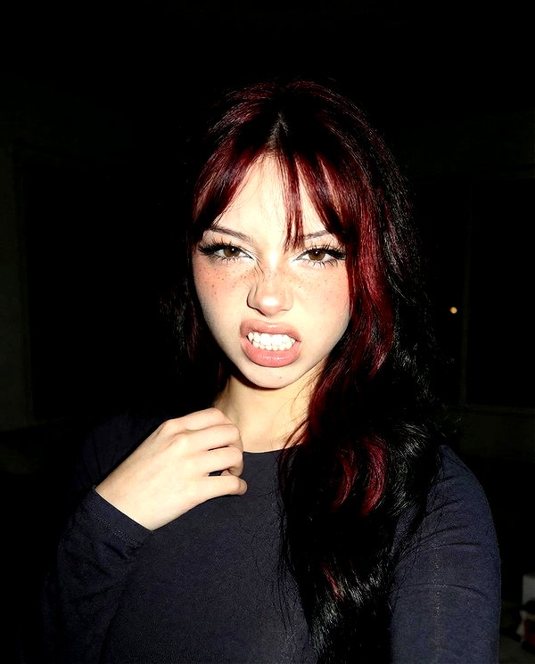 vampeess instagram image archive image