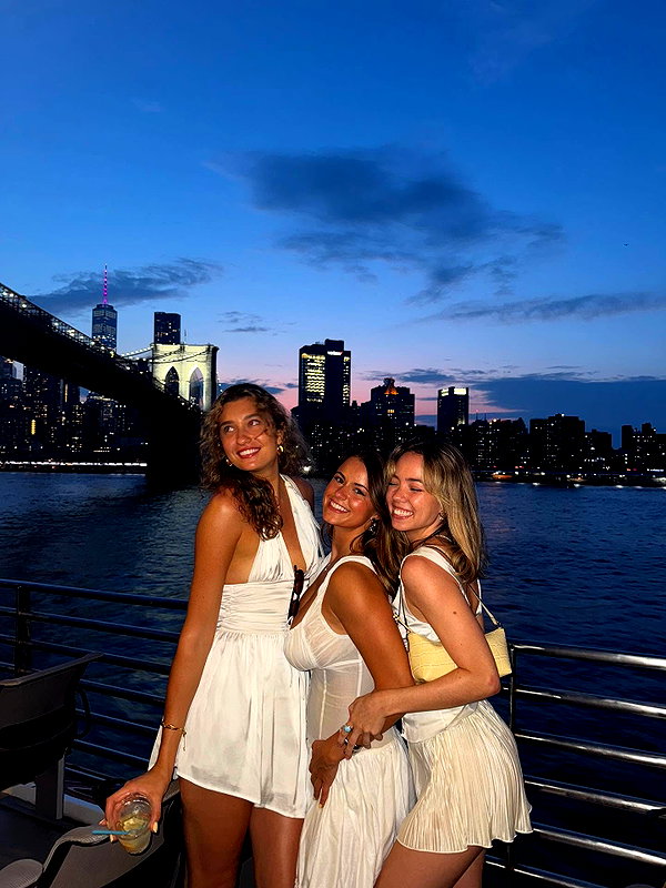 isabella.lauren instagram image archive image