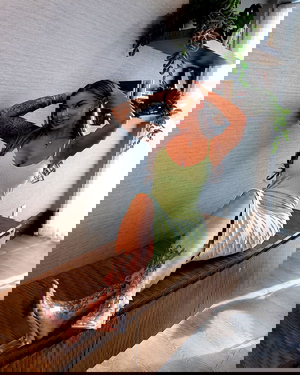 itshayleydavies itshayleydavies archive image