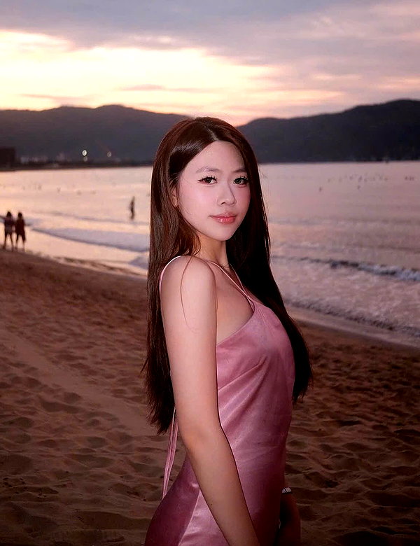 lyhythuedoxinh instagram image archive image