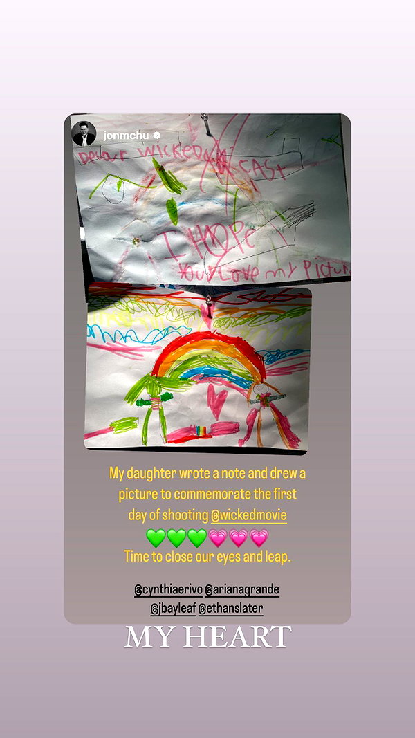 arianagrande instagram image archive image