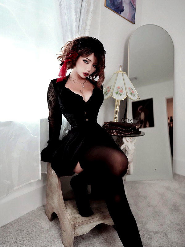 ellaexplicit_ instagram image archive image