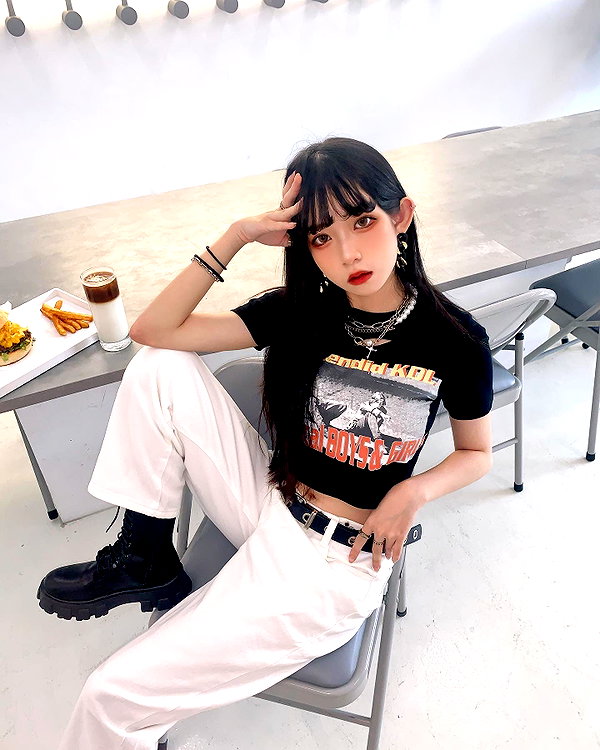 nixqq.425_ instagram image archive image