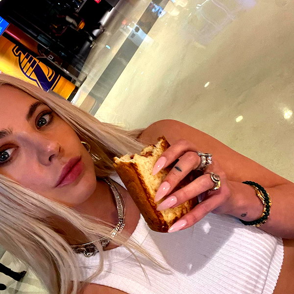 ashleybenson instagram image archive image
