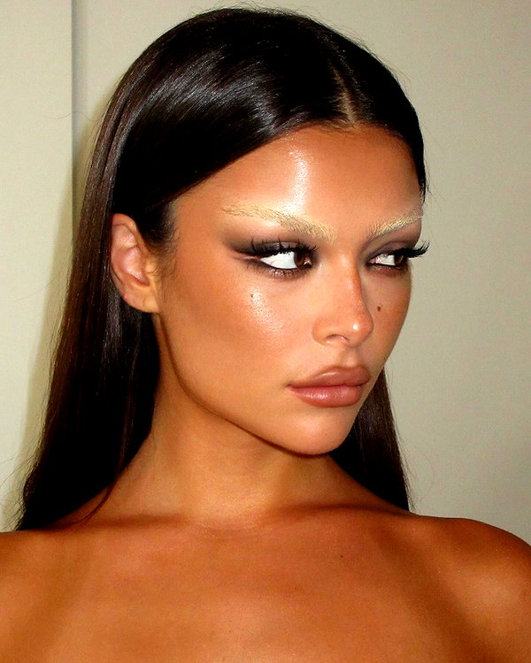 taniellejaimua archive image