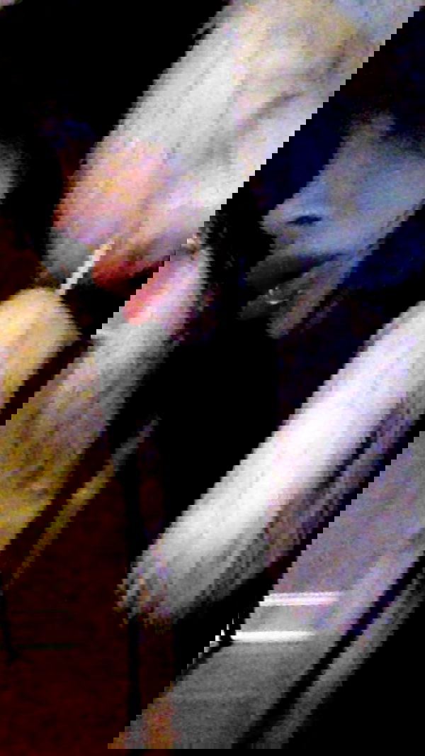 zommmbri zommmbri archive image