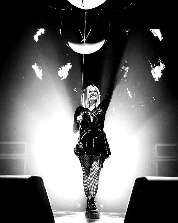 avrillavigne instagram image archive image