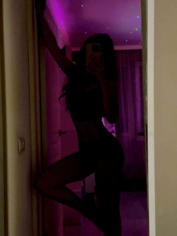 owlydiaa instagram image archive image