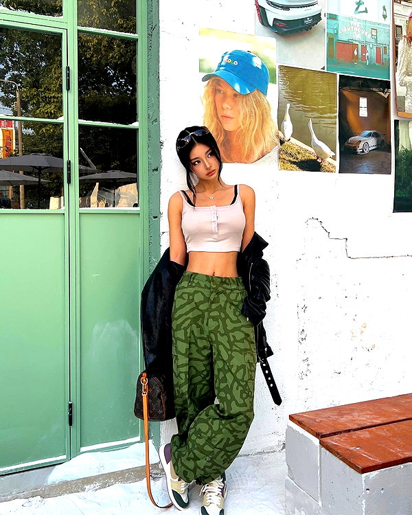 ll.lu1s instagram image archive image