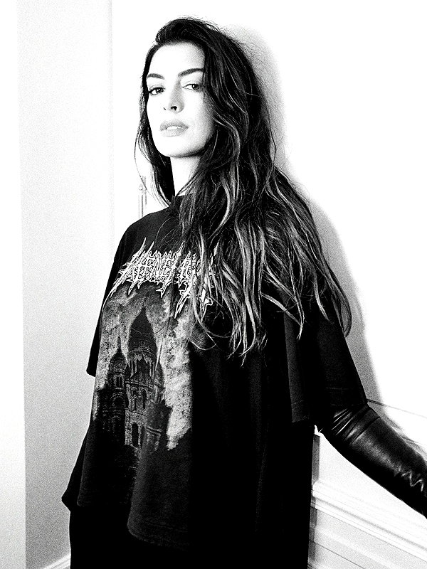 annehathaway instagram image archive image