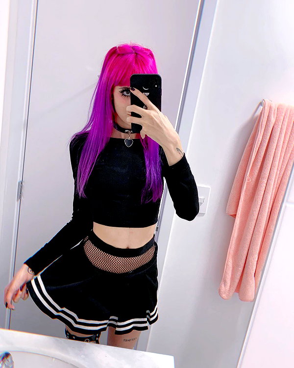 jadelaverne instagram image archive image