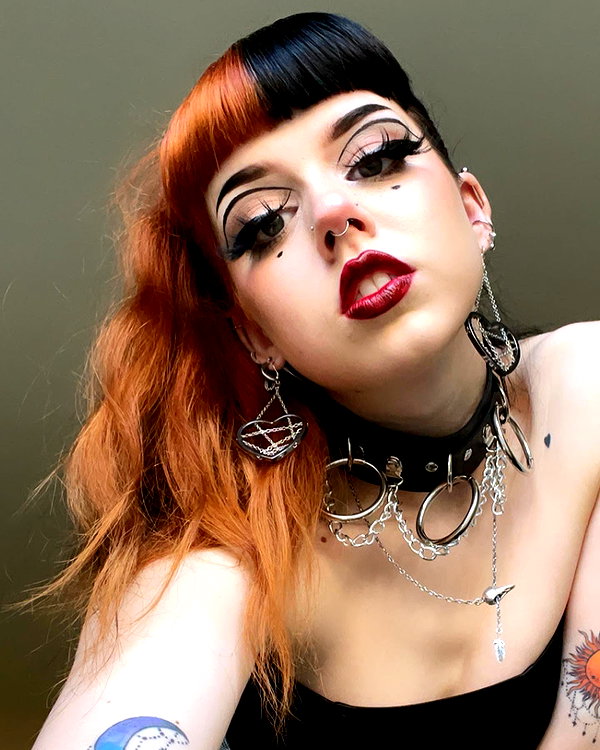yeahimcaroline instagram image archive image