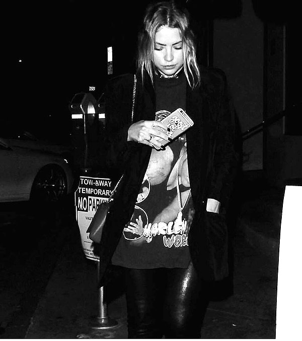 ashleybenson instagram image archive image