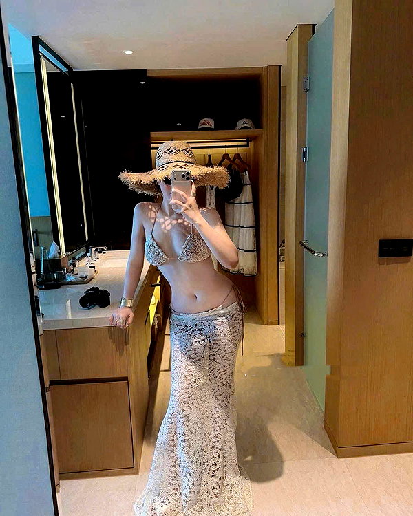 lyhythuedoxinh instagram image archive image