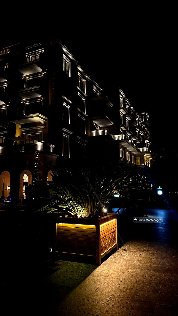 1vecua instagram image archive image