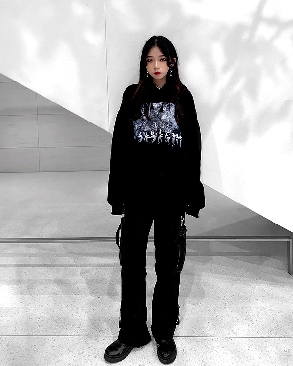 nixqq.425_ instagram image archive image