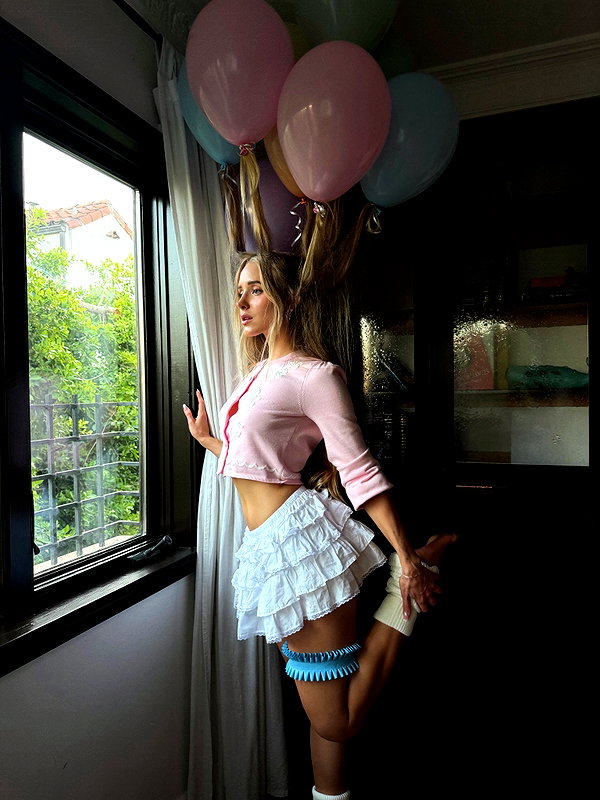 carolinezalog instagram image archive image