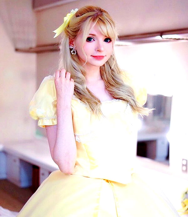 peachmilky_ instagram image archive image