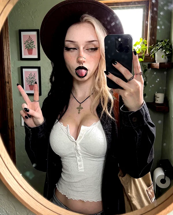 alyssaauwu instagram image archive image