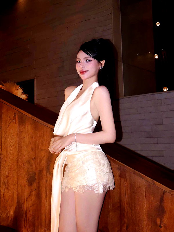 lyhythuedoxinh instagram image archive image