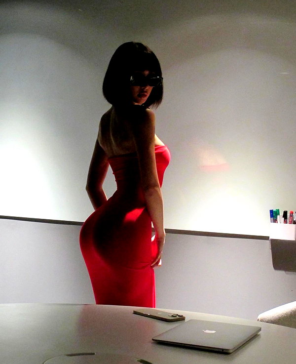 ann.shellll instagram image archive image