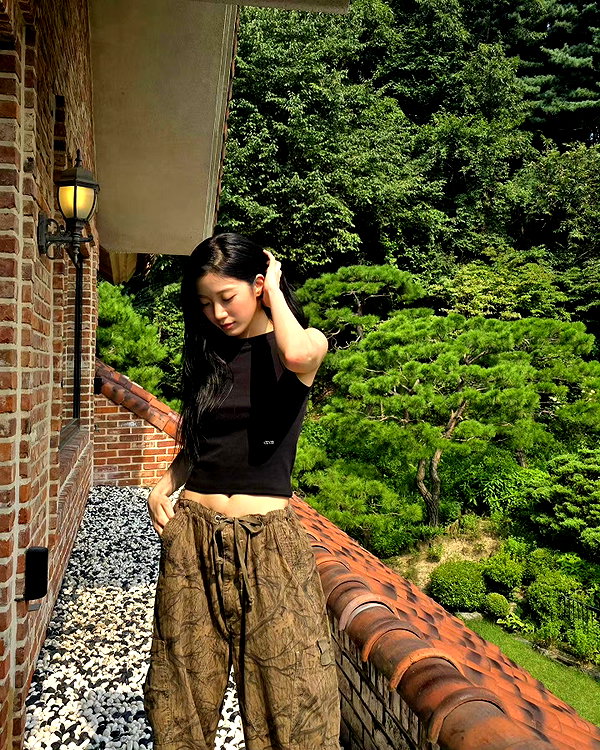 zuhazana instagram image archive image