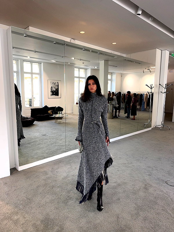 reneeebeller instagram image archive image