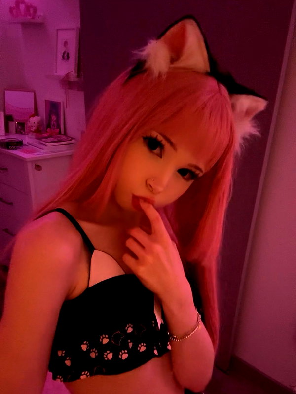 mennyaah instagram image archive image