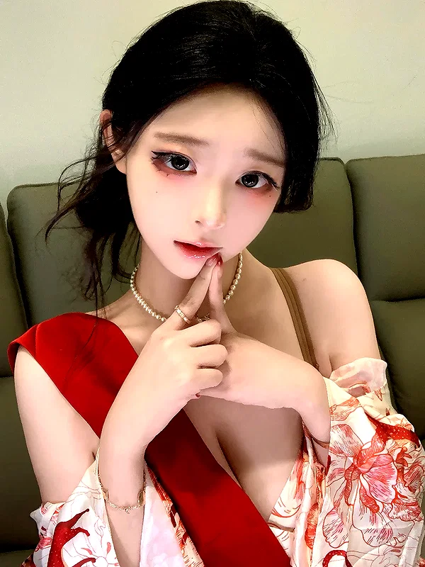 yingyinng_ instagram image archive image