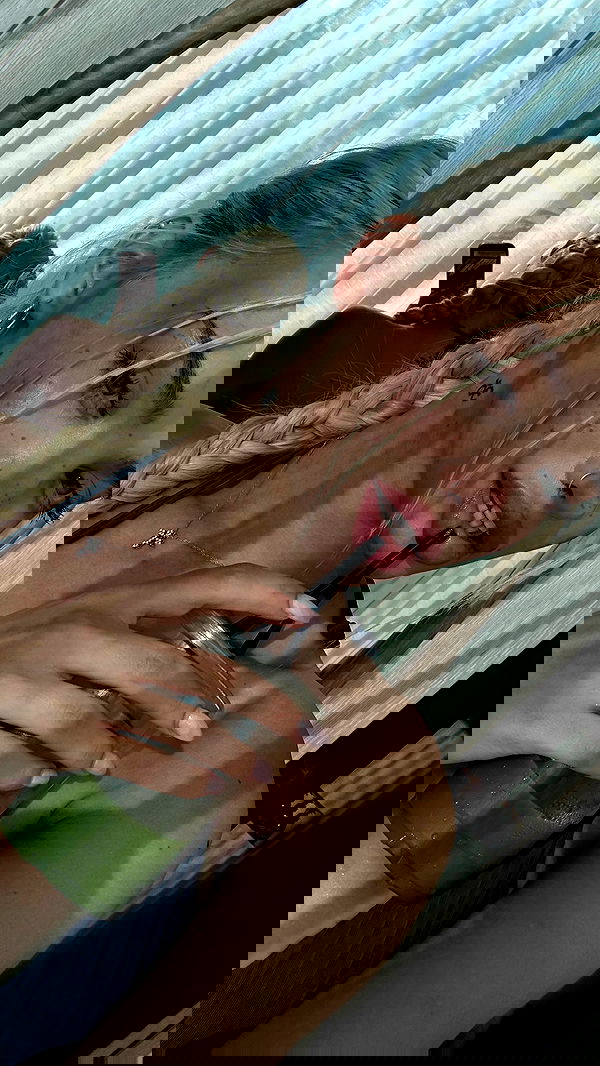 alexandramarianna alexandramarianna archive image