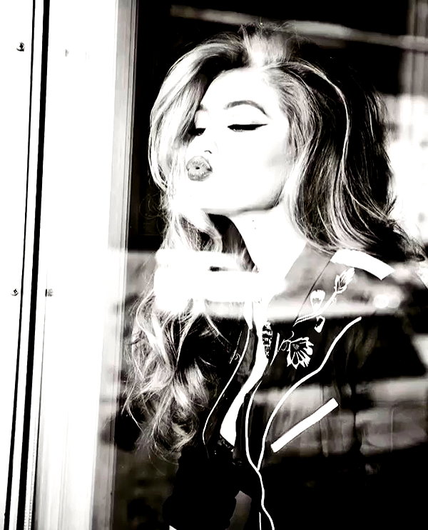 gigihadid instagram image archive image
